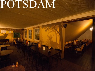 Bar Gelb, der Spielort in Potsdam